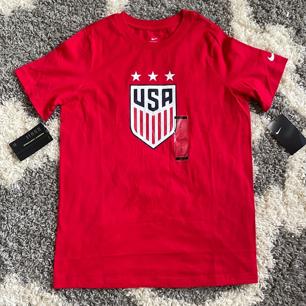 Nike USA soccer tee shirt